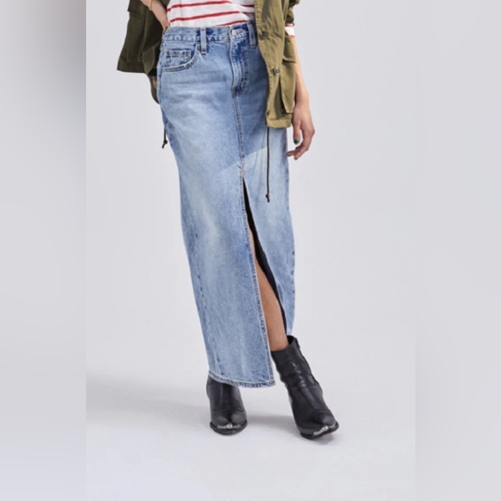 LEVI’S Denim Maxi Skirt, Sold at Free People, Size 26 (v)